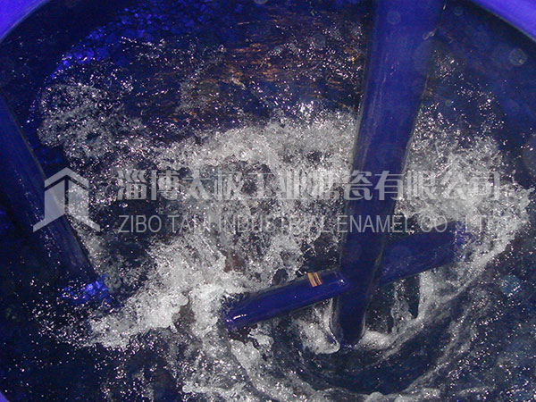 如何對(duì)搪瓷反應(yīng)釜物料進(jìn)行實(shí)時(shí)酸堿度檢測(cè)？